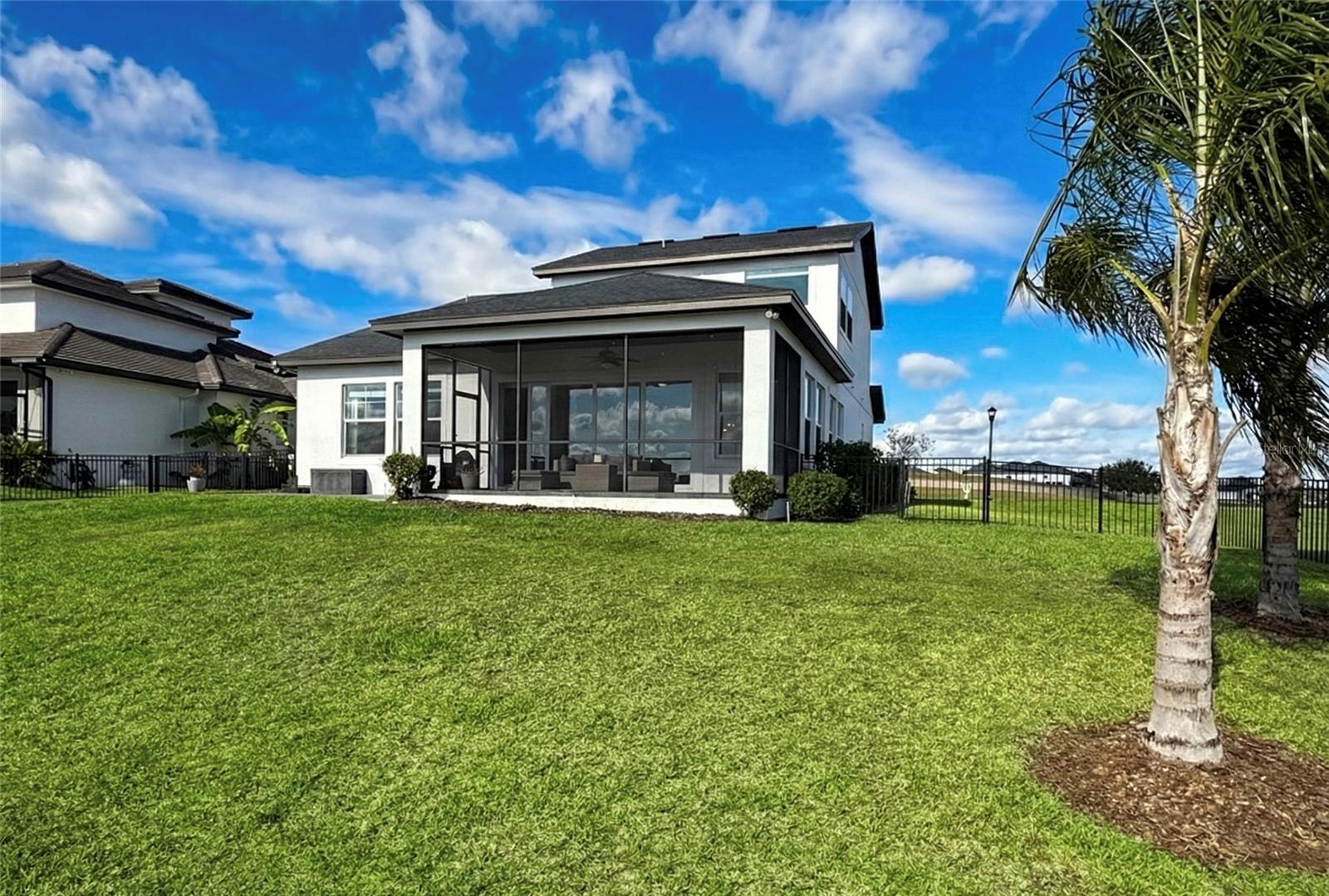 Image 25 of 33 For 236 Caladium Avenue