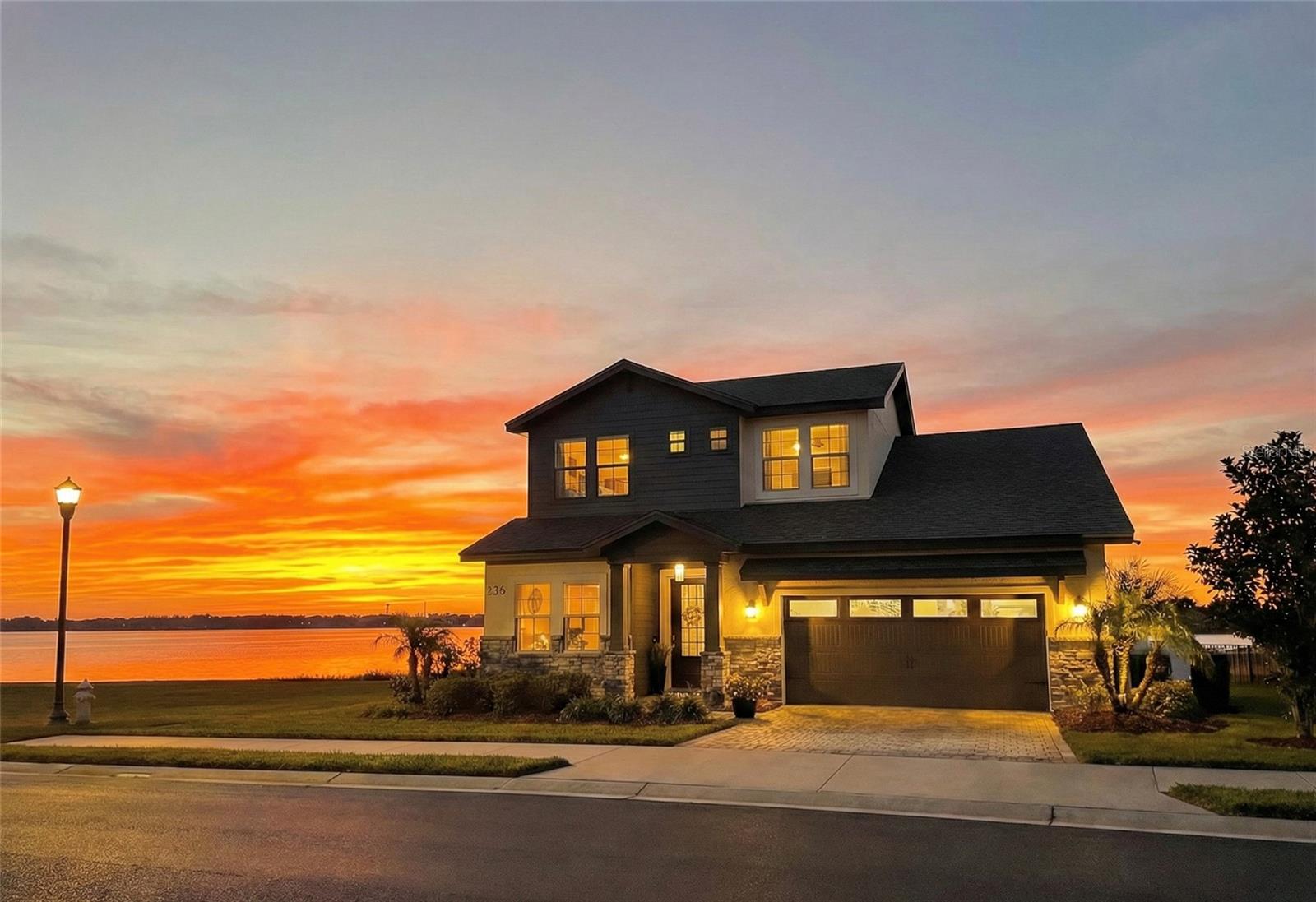 Image 4 of 33 For 236 Caladium Avenue