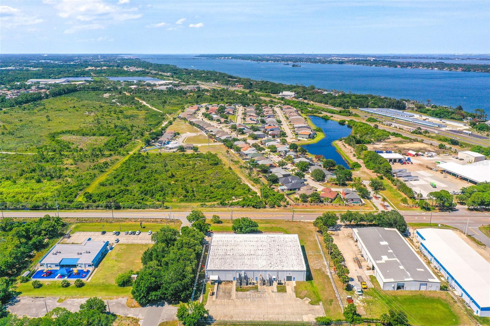 Image 41 of 64 For 295 Barnes Boulevard