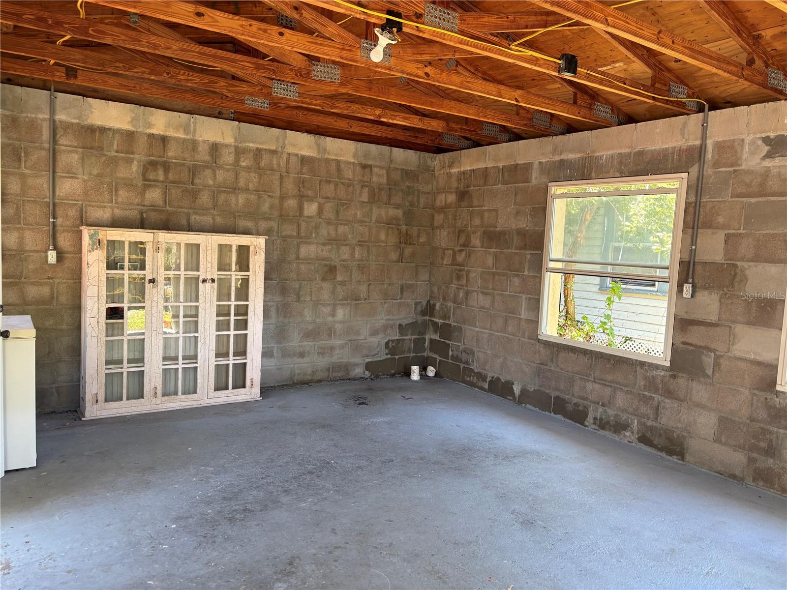 Image 65 of 66 For 821 Lime Street