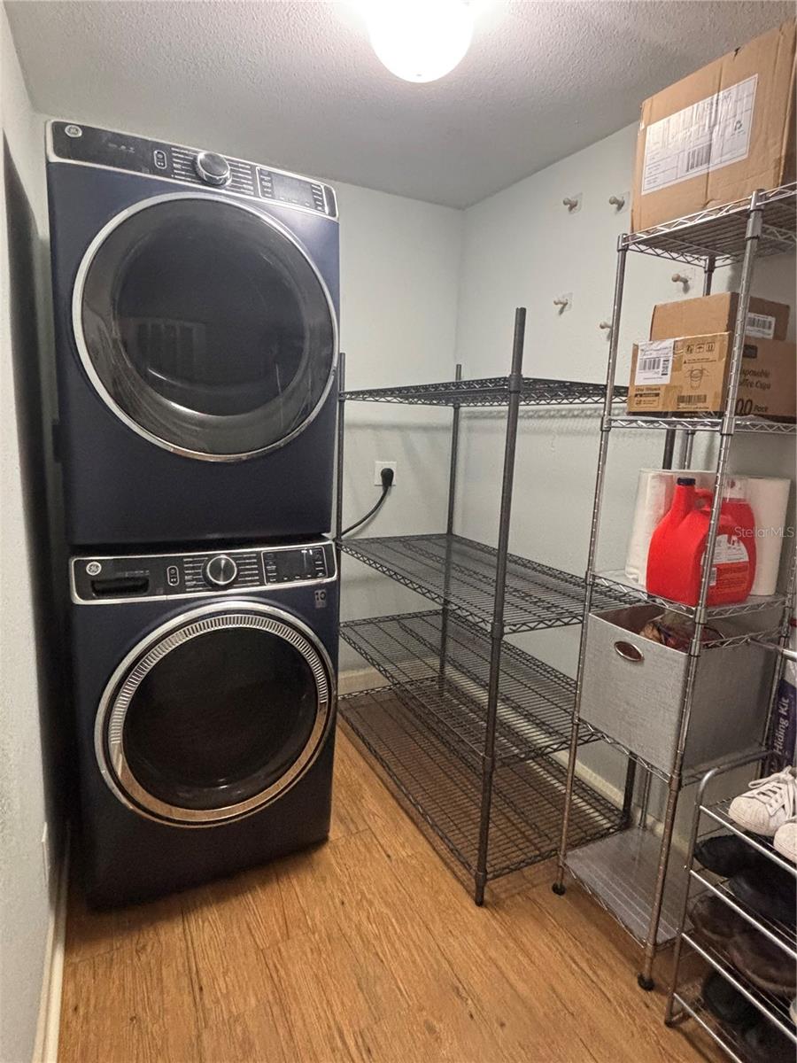 Image 66 of 66 For 821 Lime Street