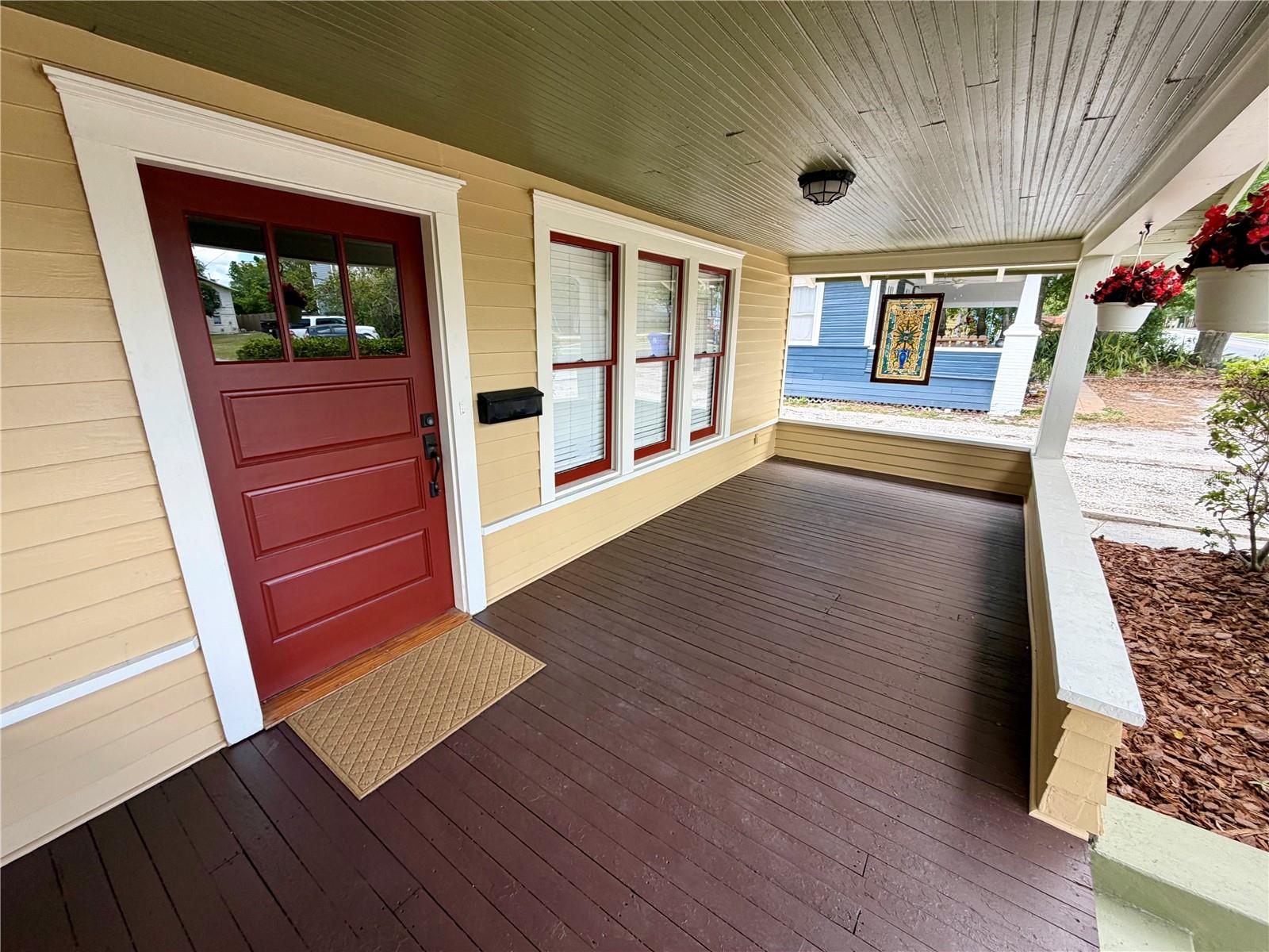 Image 9 of 66 For 821 Lime Street