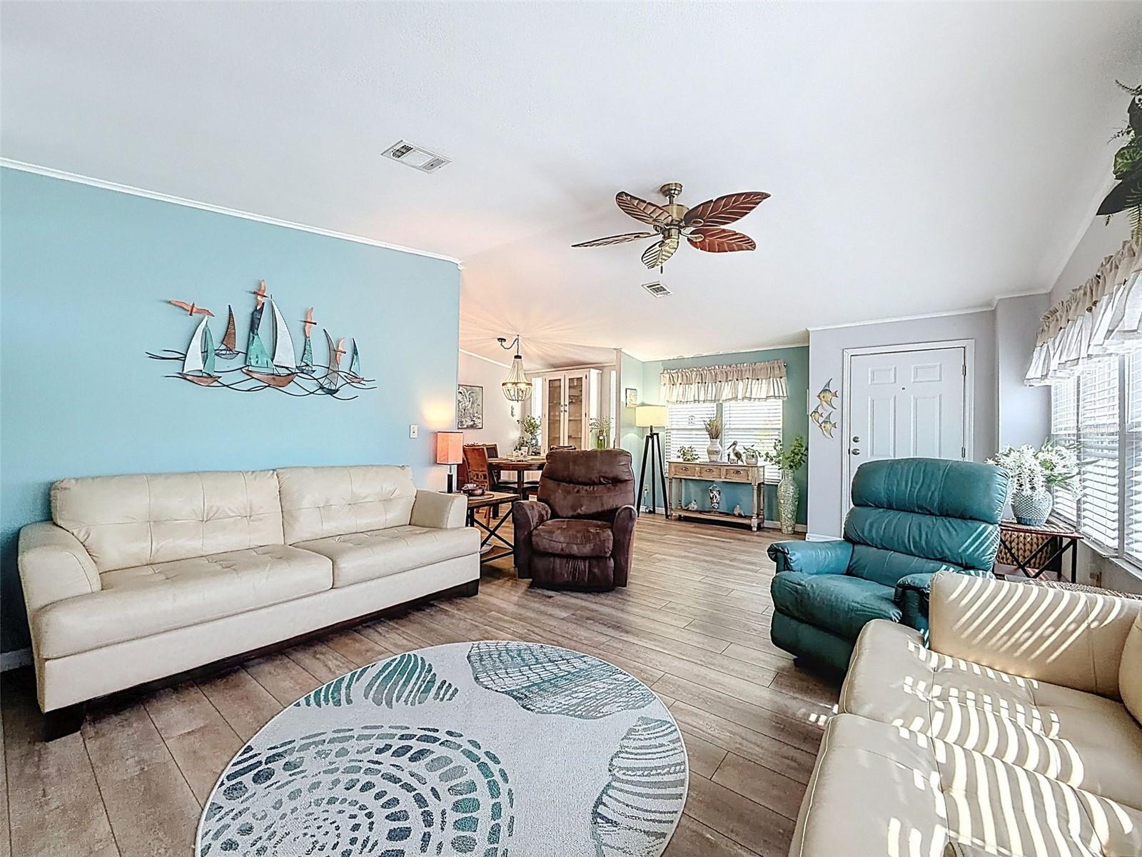 Image 10 of 62 For 319 Melbourn Drive