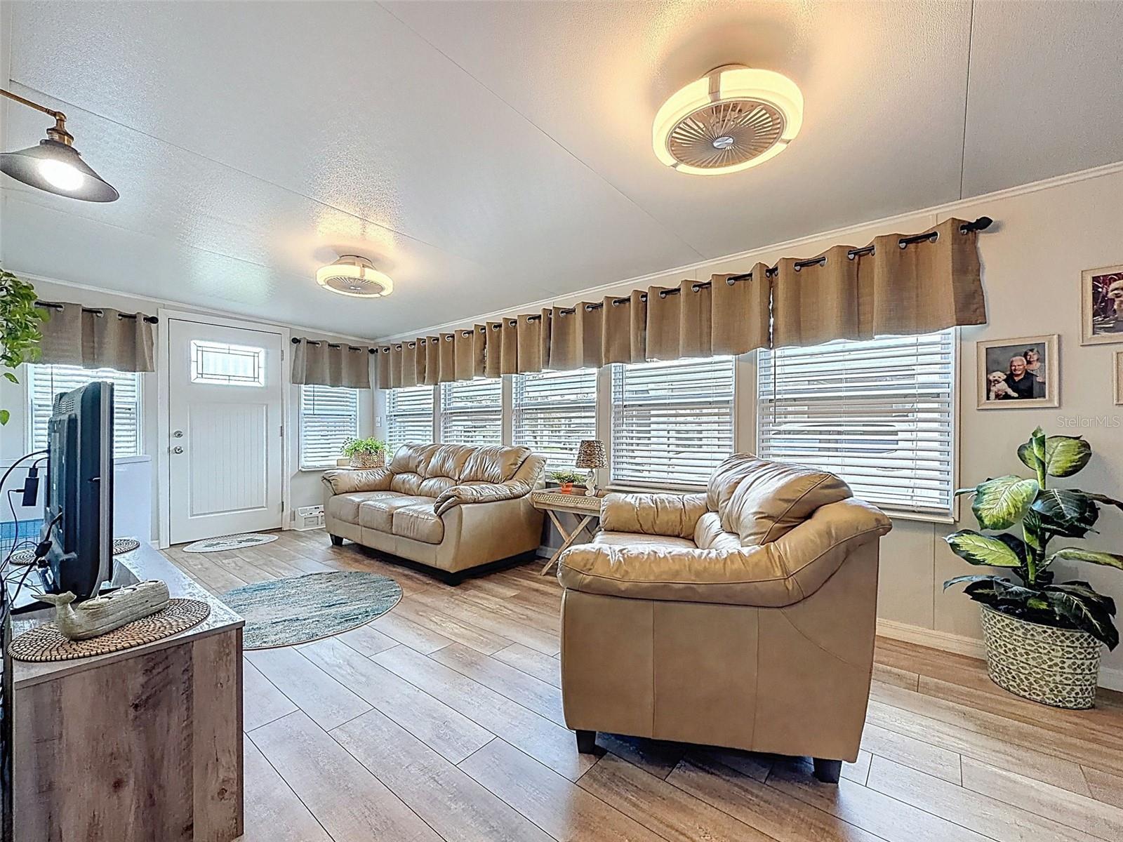 Image 20 of 62 For 319 Melbourn Drive