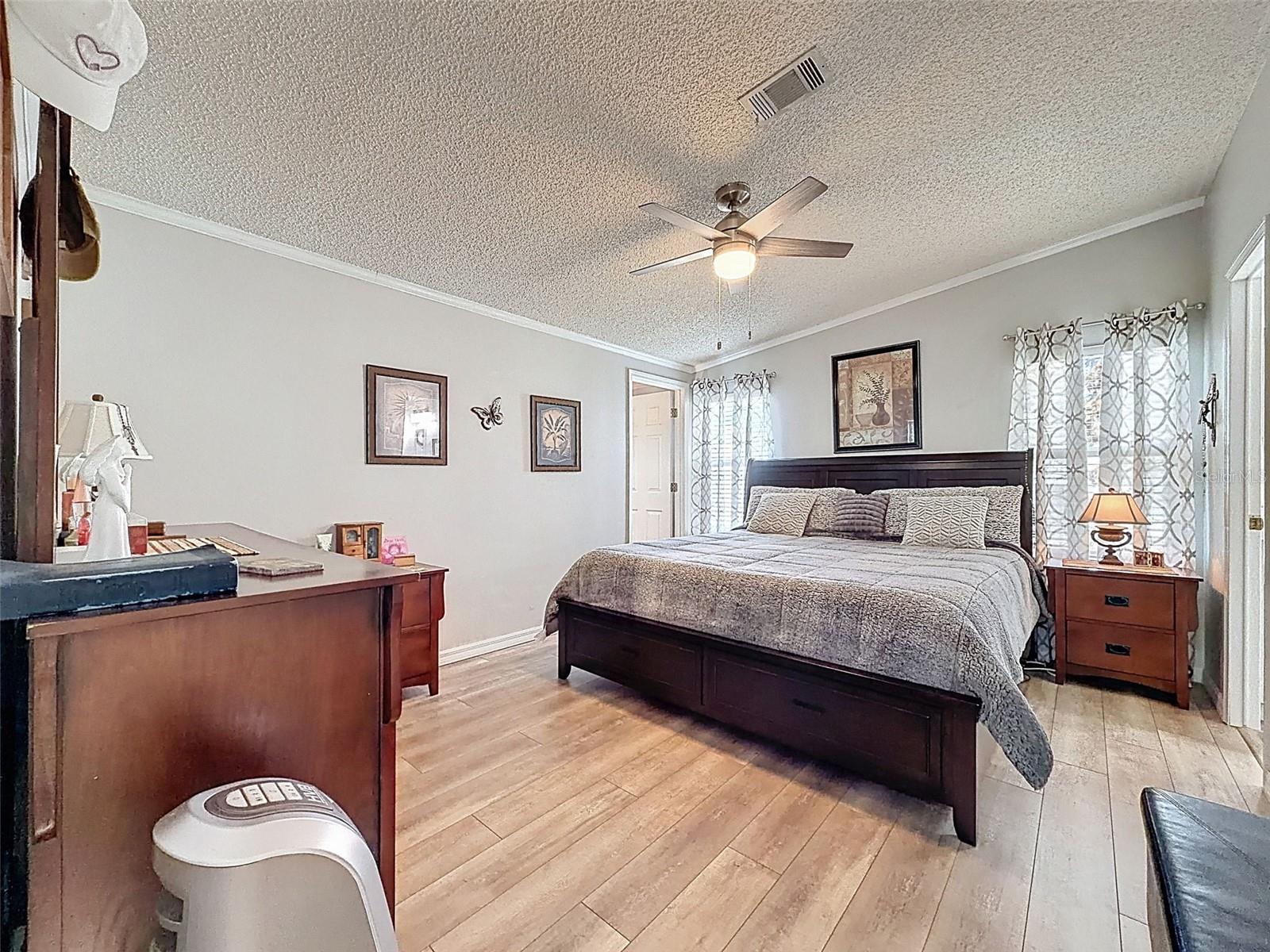 Image 27 of 62 For 319 Melbourn Drive