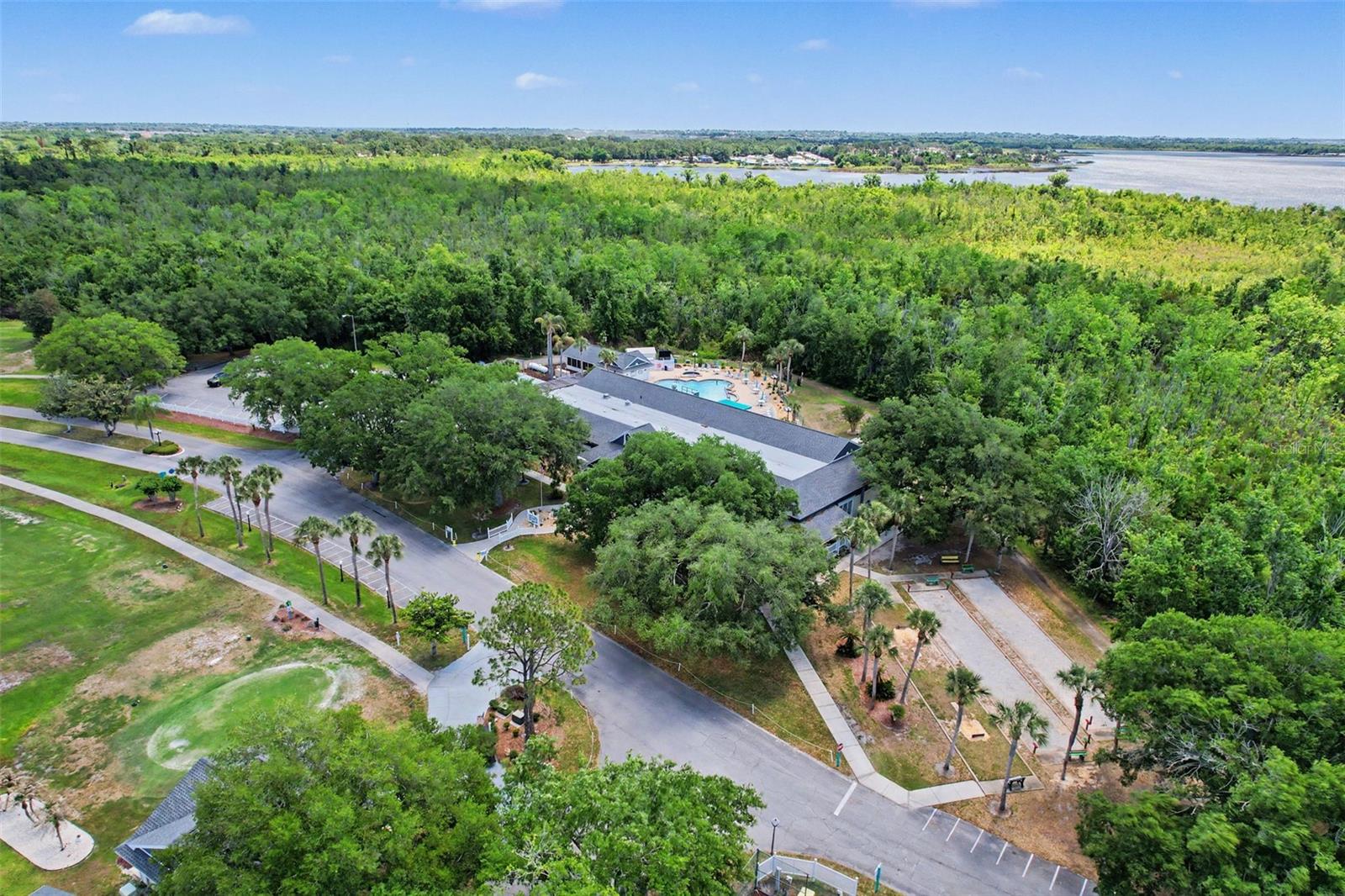 Image 45 of 62 For 319 Melbourn Drive