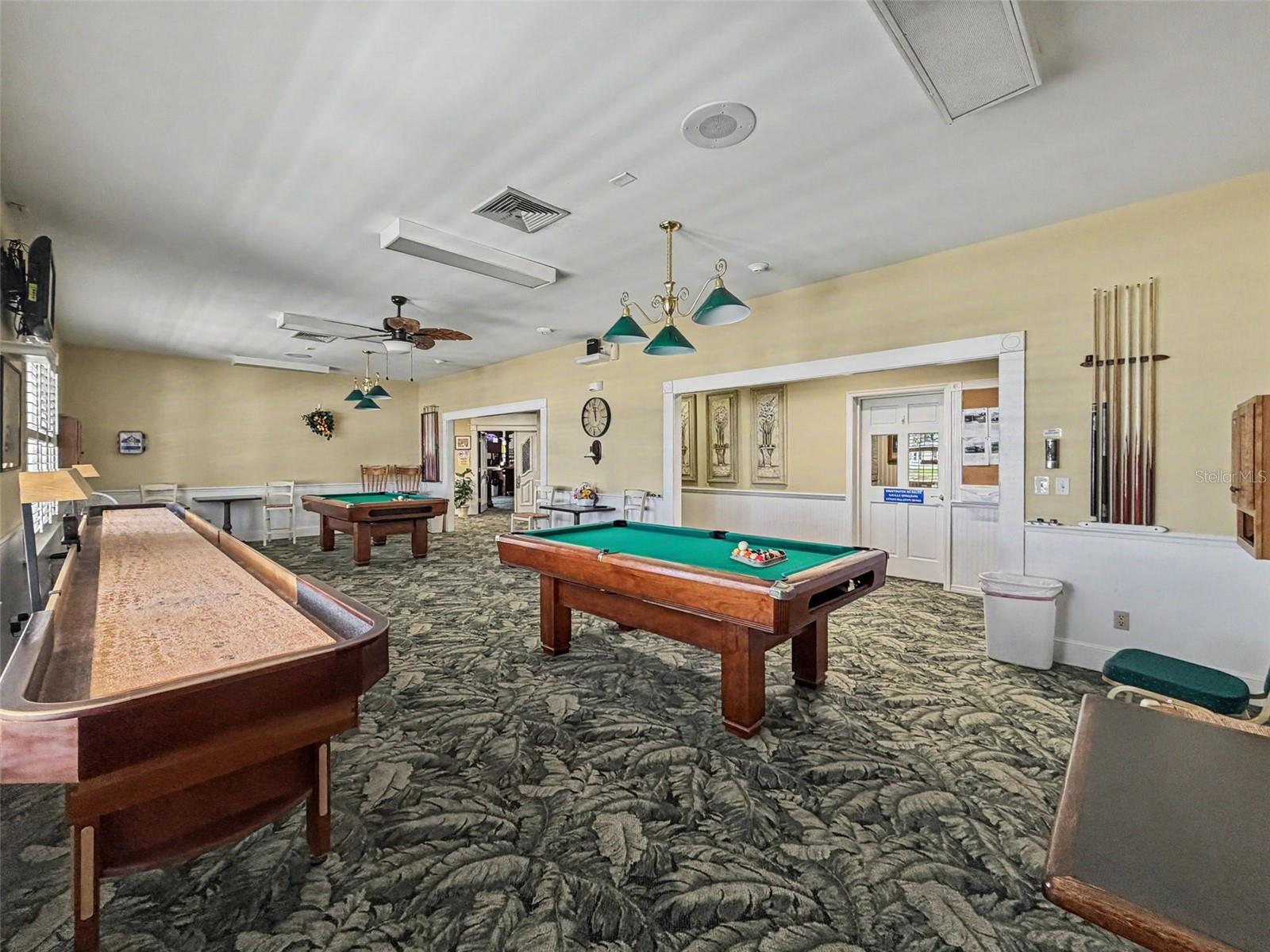 Image 52 of 62 For 319 Melbourn Drive