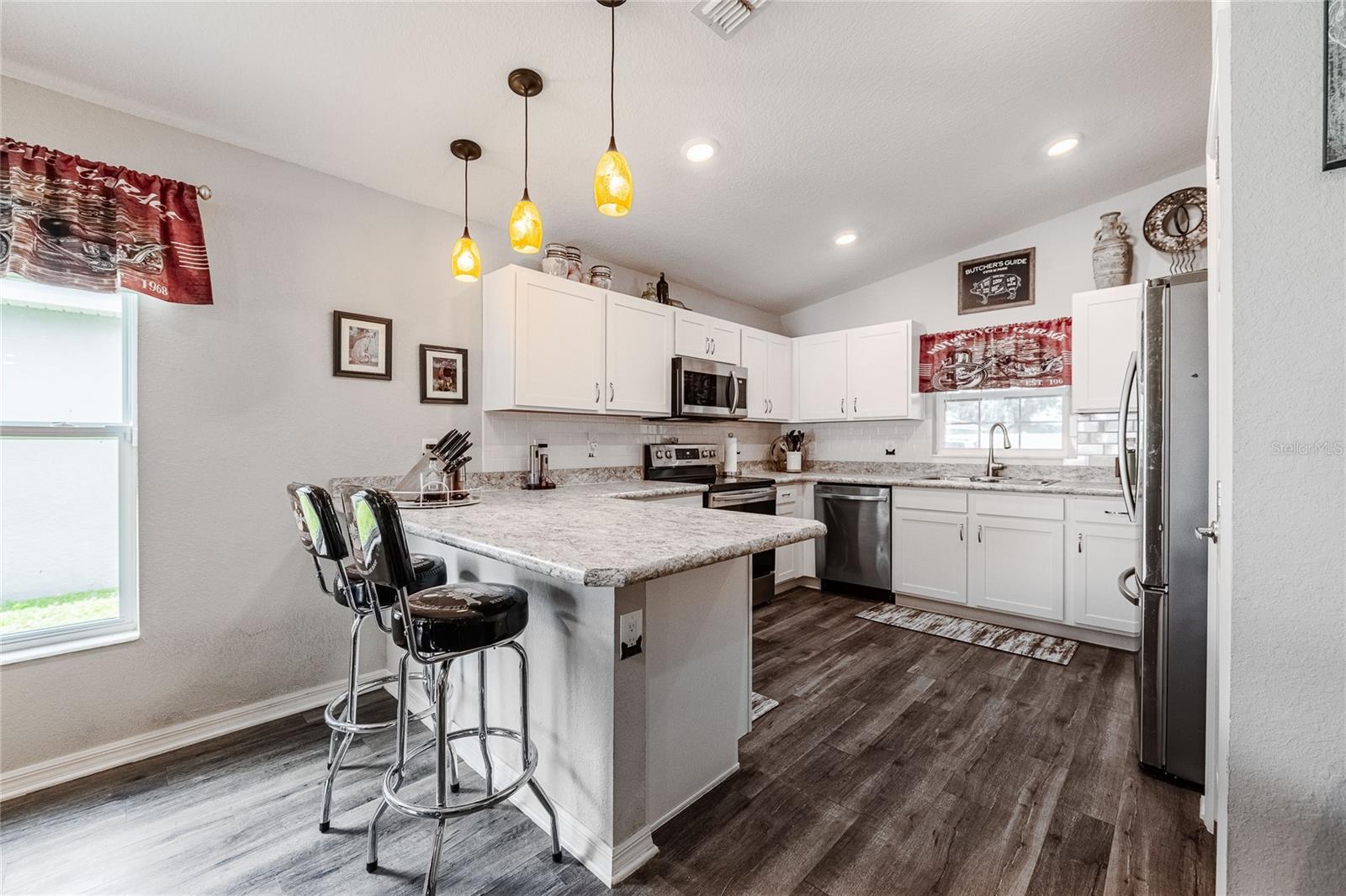 Image 10 of 38 For 340 Cascara Lane
