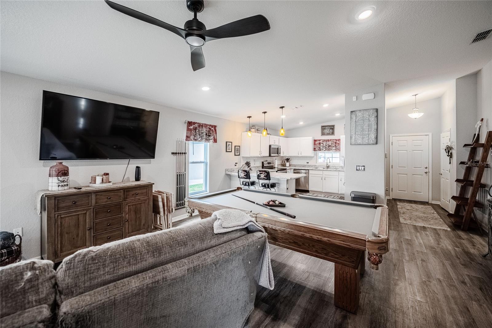 Image 18 of 38 For 340 Cascara Lane