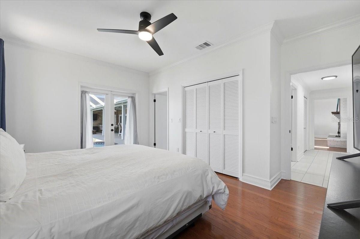 Listing photo id 37 for 120 Mirror Lane Nw