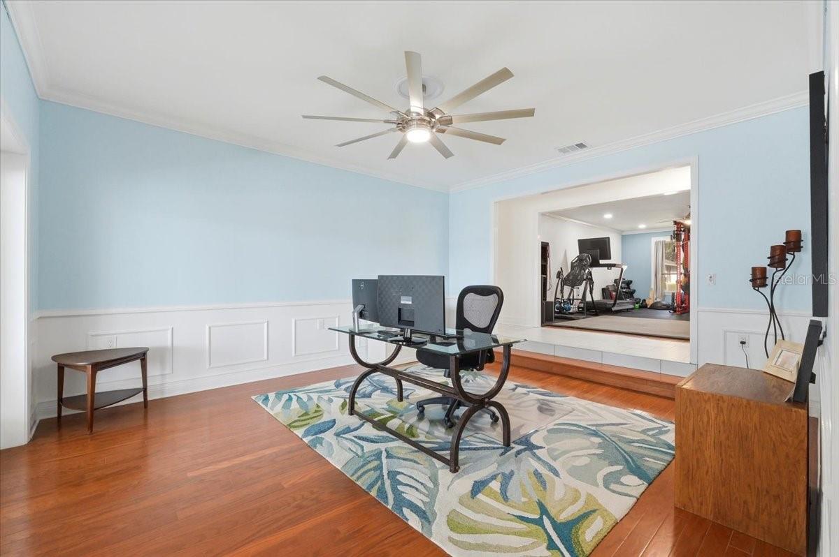 Listing photo id 42 for 120 Mirror Lane Nw
