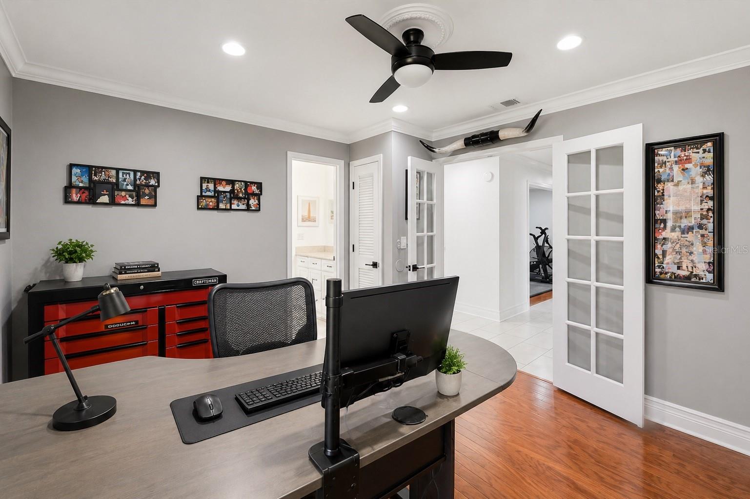 Listing photo id 43 for 120 Mirror Lane Nw