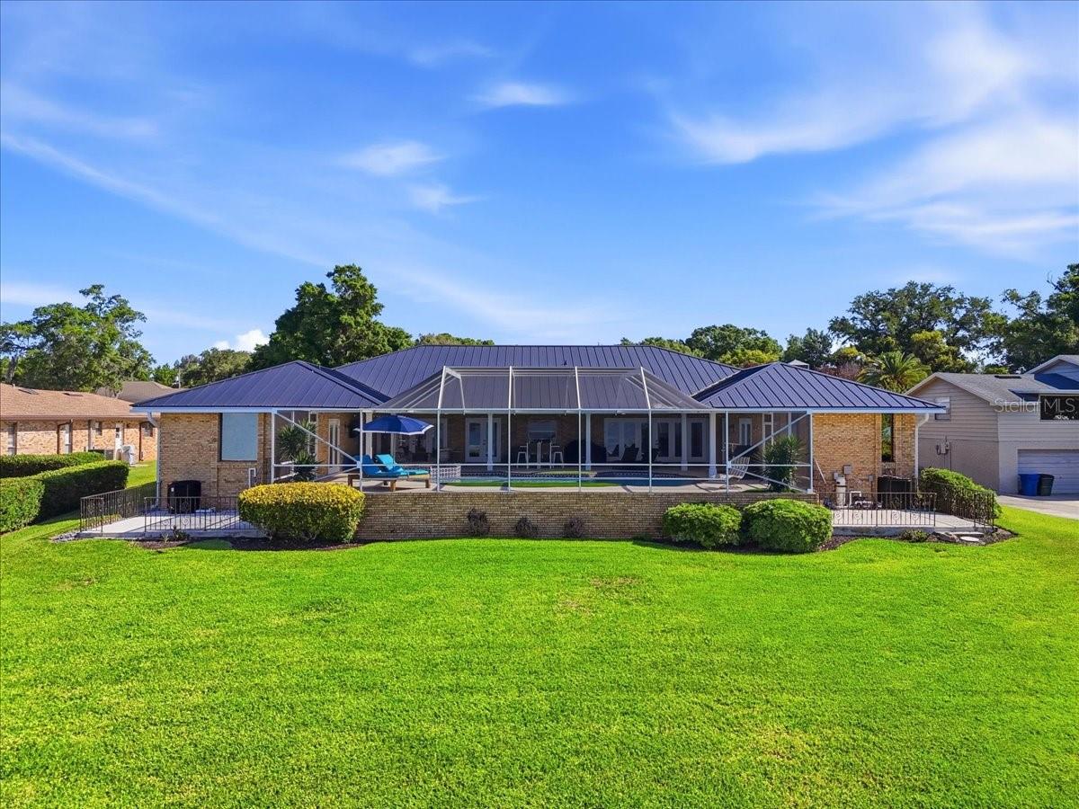 Listing photo id 56 for 120 Mirror Lane Nw