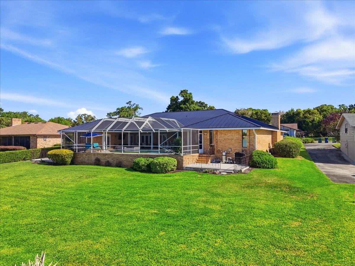 Listing photo id 57 for 120 Mirror Lane Nw