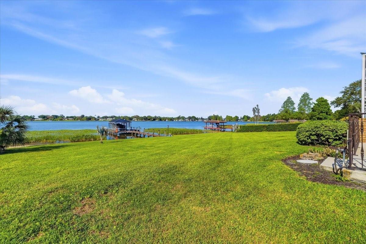 Listing photo id 59 for 120 Mirror Lane Nw