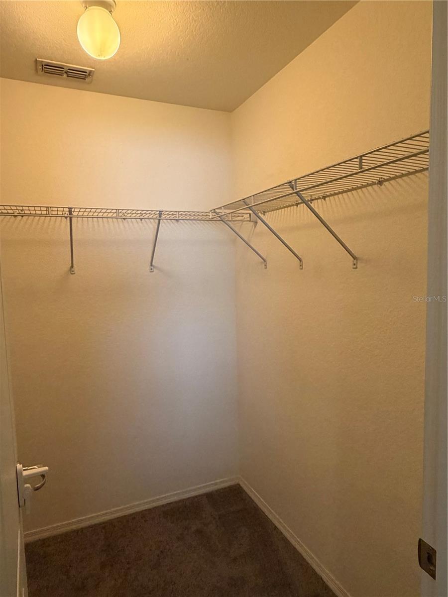 Image 12 of 21 For 762 Barrister Drive