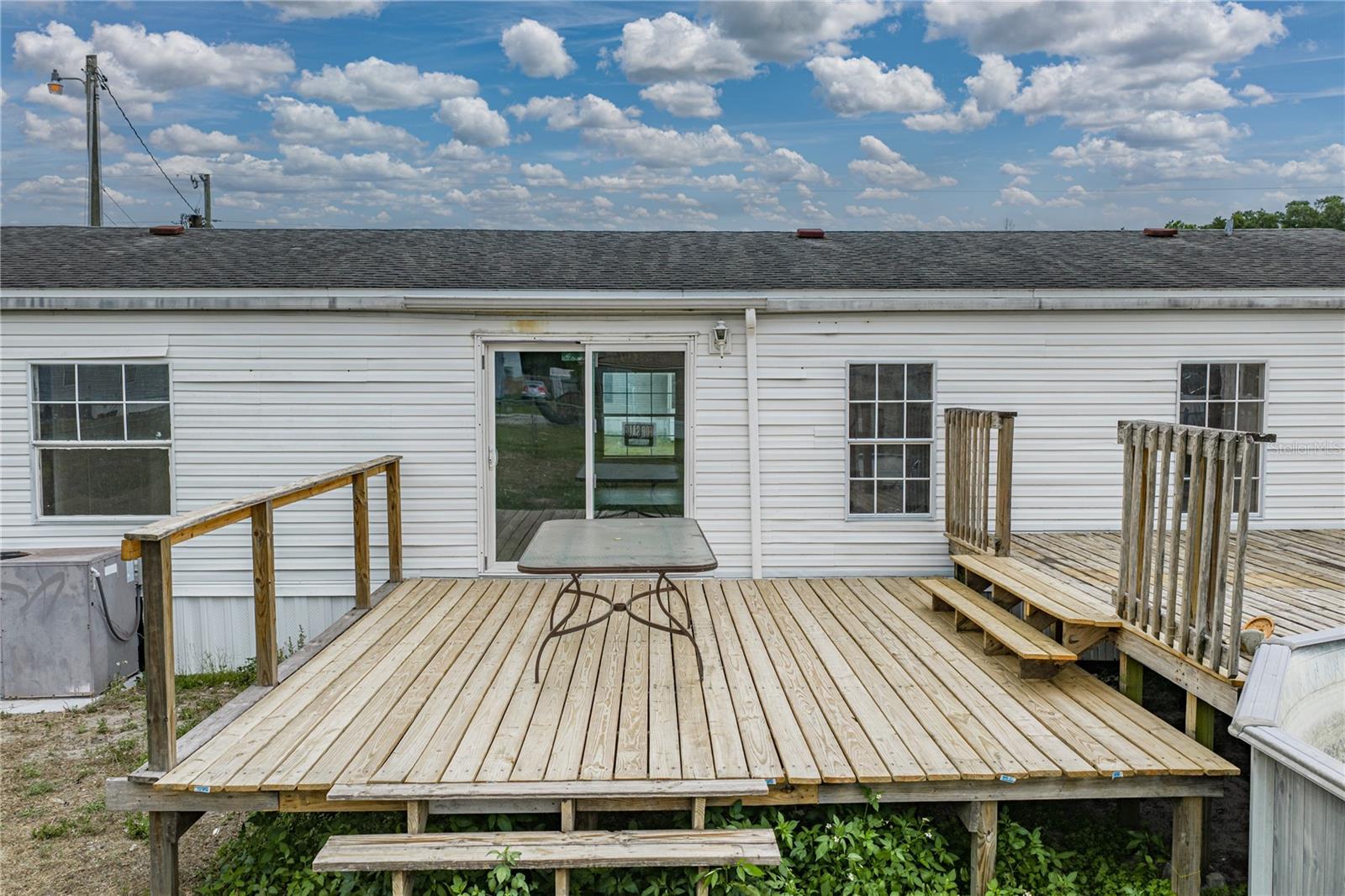 Image 40 of 52 For 3632 Pioneer Trails Boulevard E