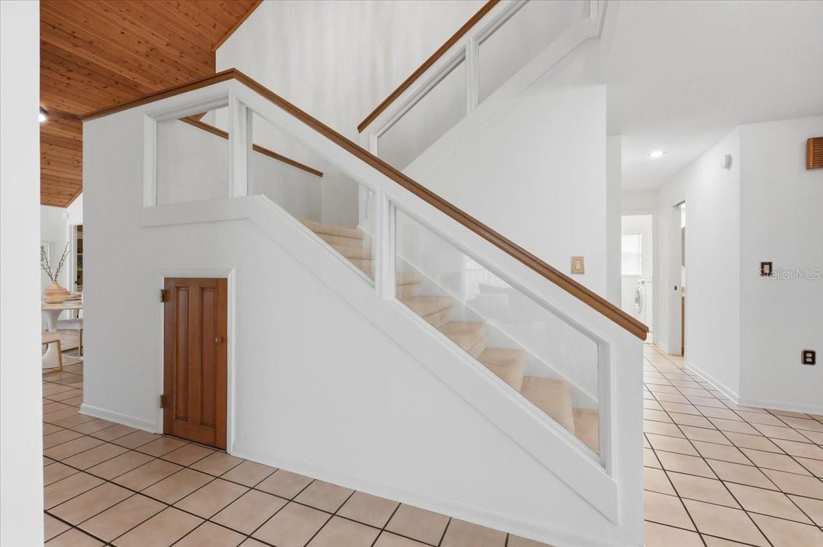 Image 16 of 48 For 4135 Creekwood Lane
