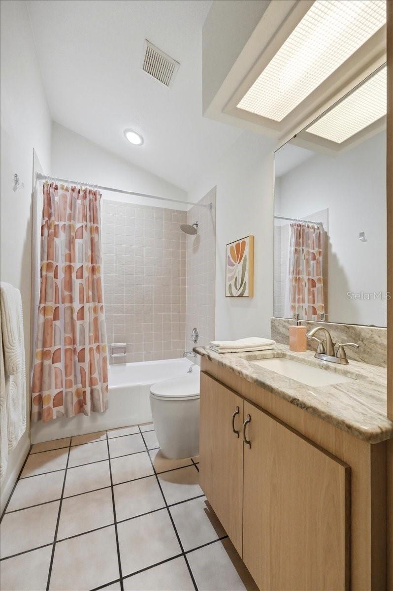 Image 36 of 48 For 4135 Creekwood Lane