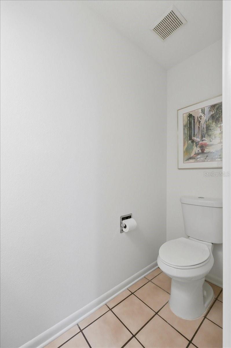 Image 40 of 48 For 4135 Creekwood Lane