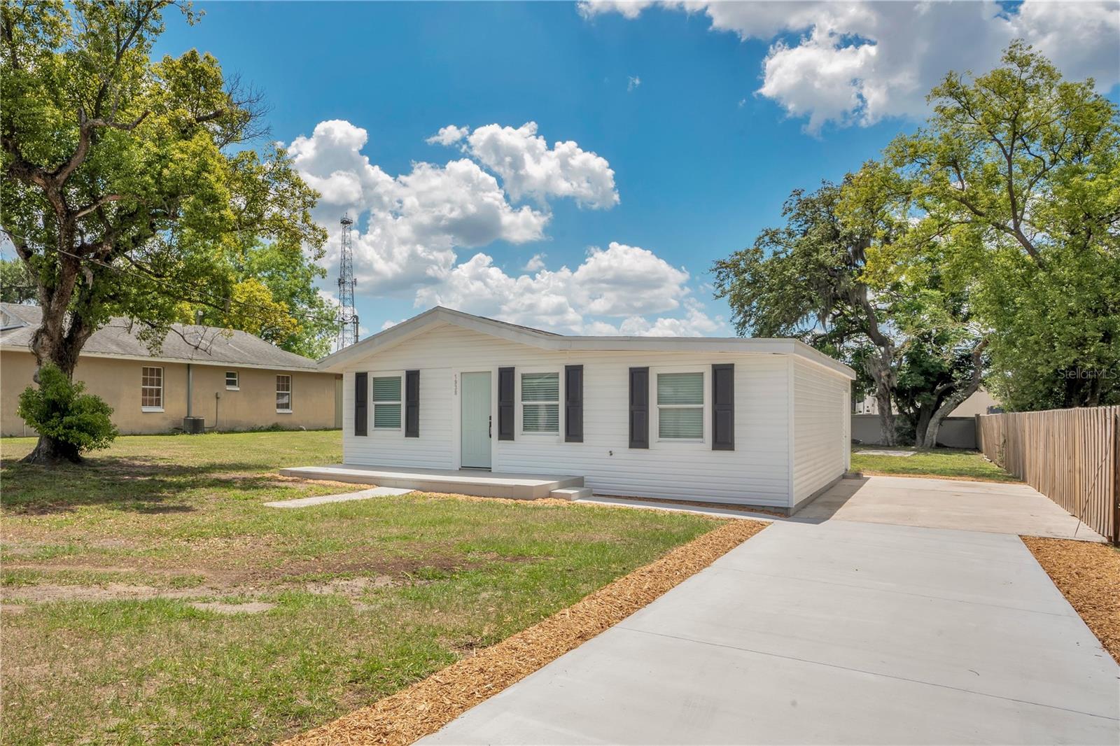 Image 2 of 21 For 1938 Lavon Street