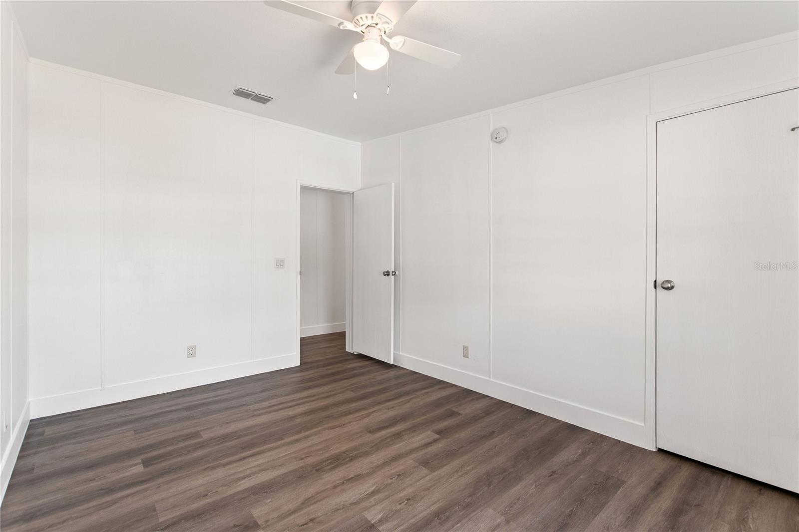 Image 21 of 45 For 486 Lindsey Drive