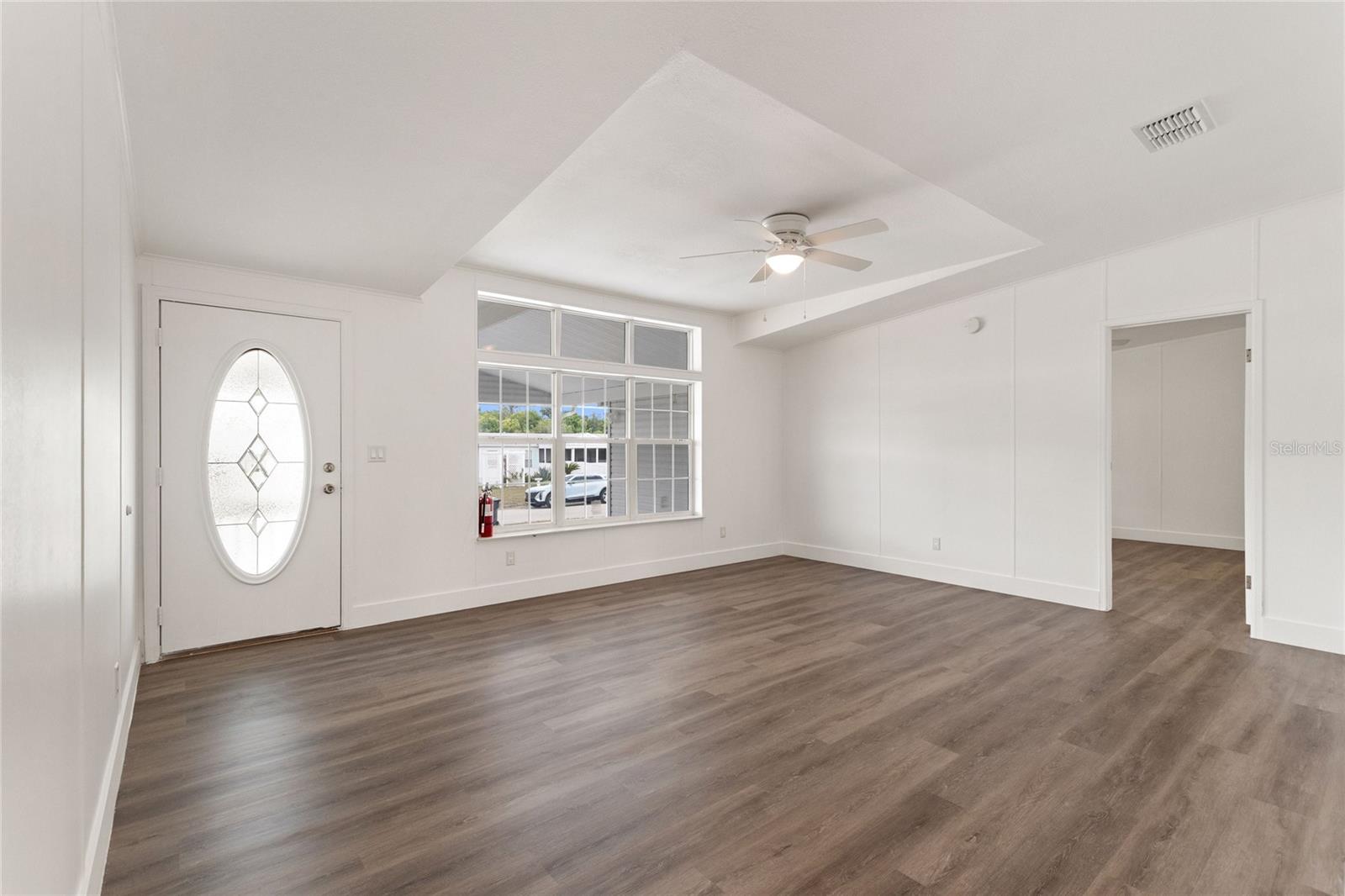 Image 25 of 45 For 486 Lindsey Drive