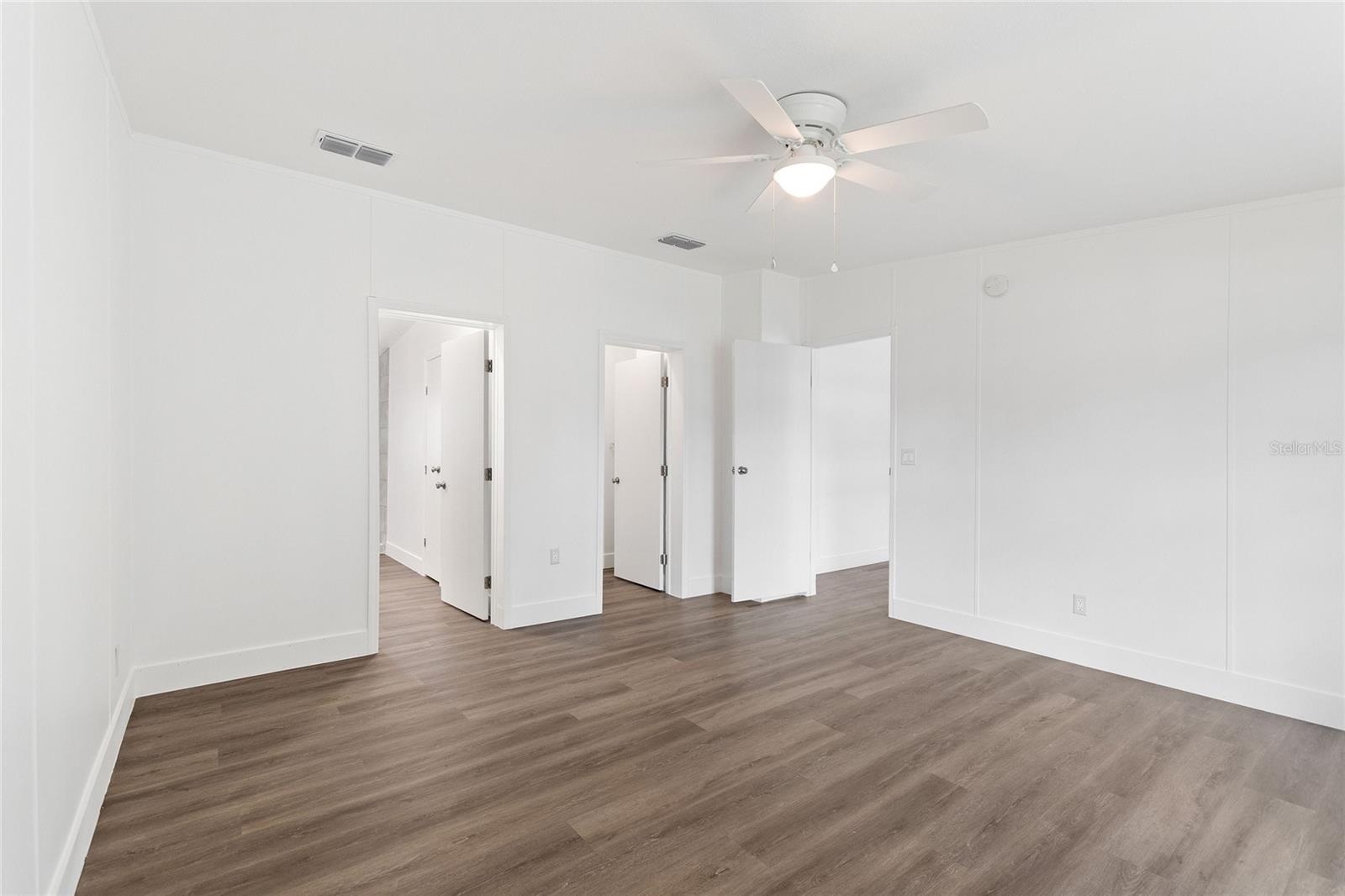 Image 28 of 45 For 486 Lindsey Drive