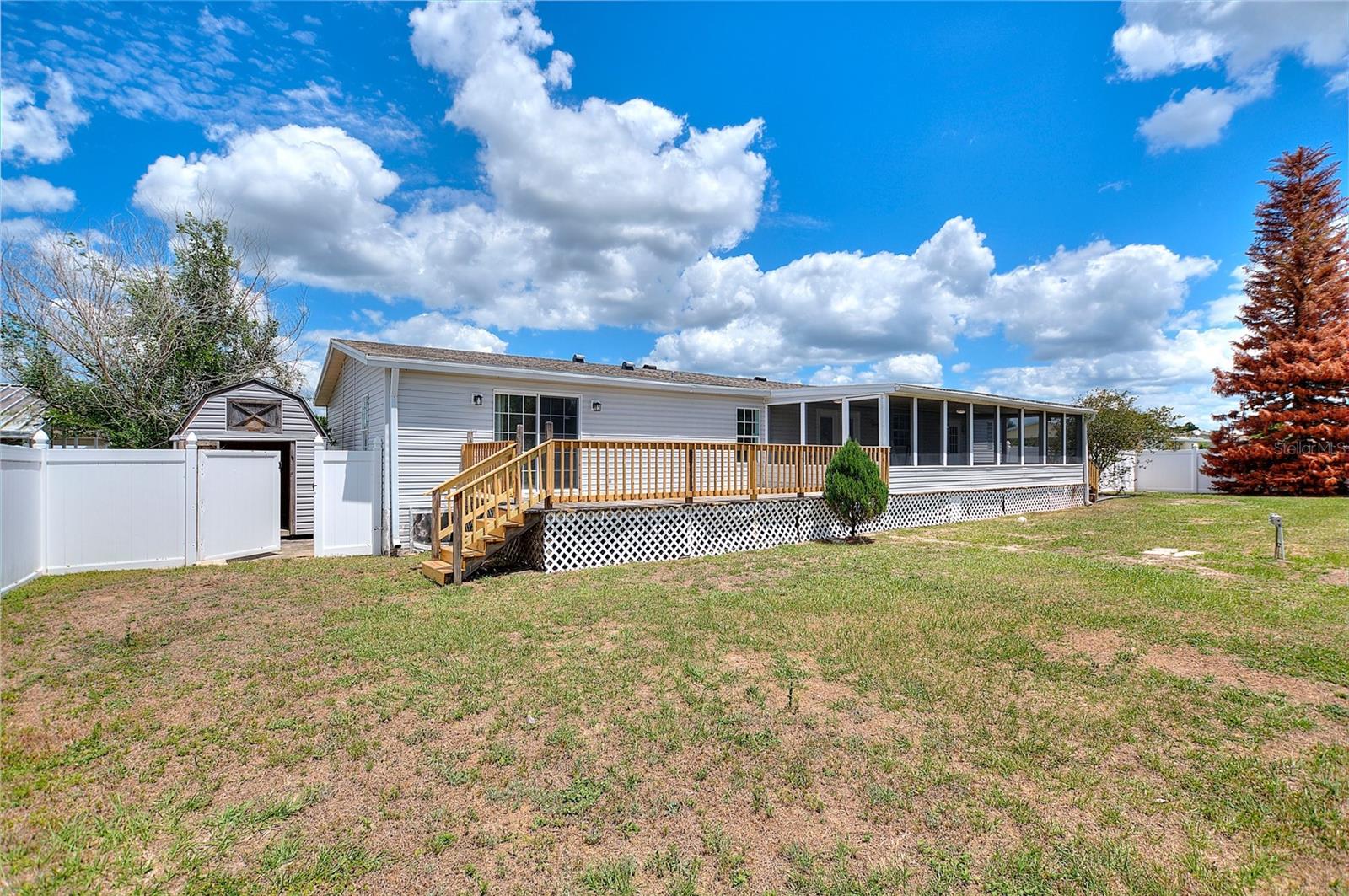 Image 40 of 45 For 486 Lindsey Drive