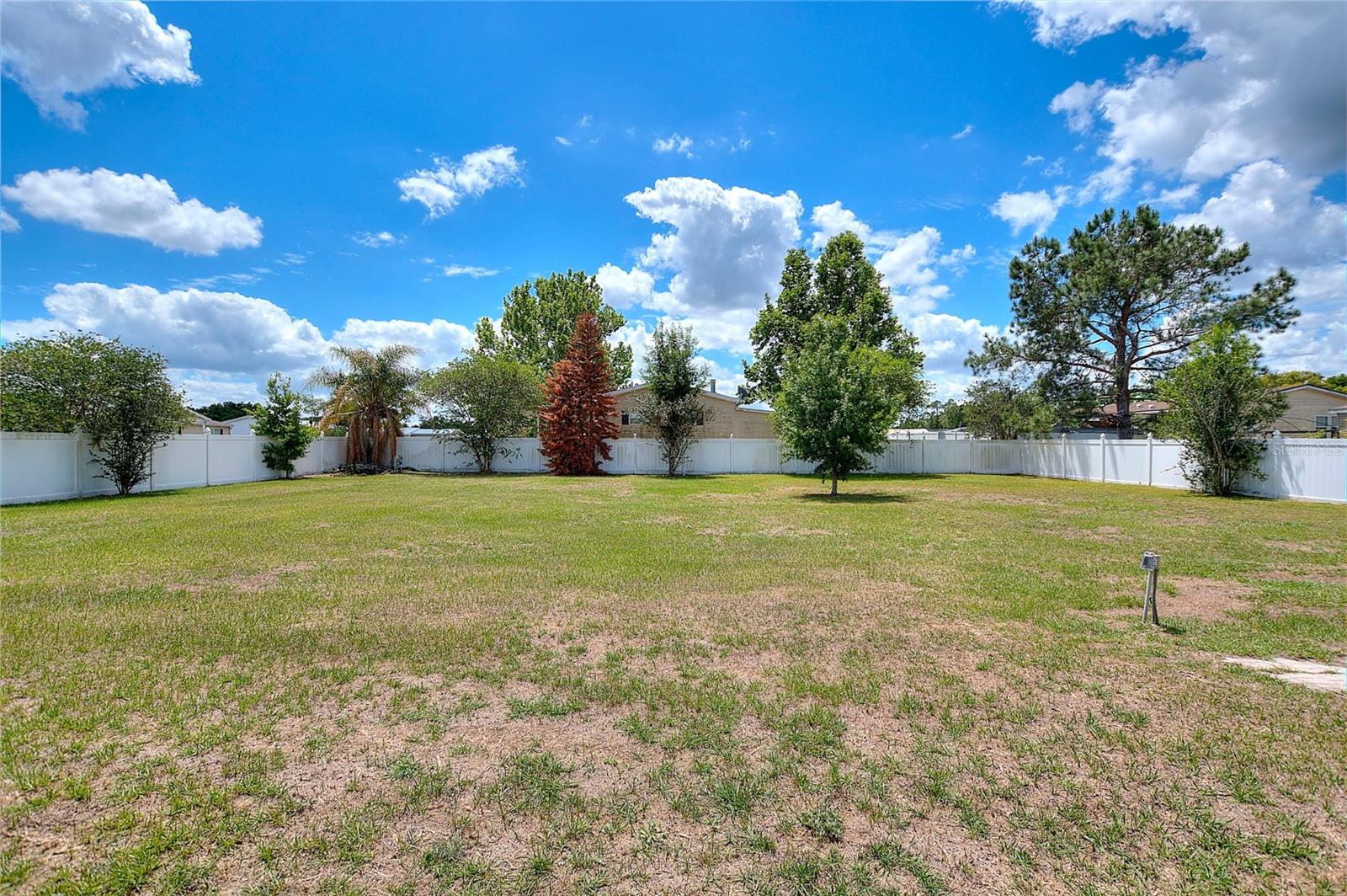 Image 44 of 45 For 486 Lindsey Drive