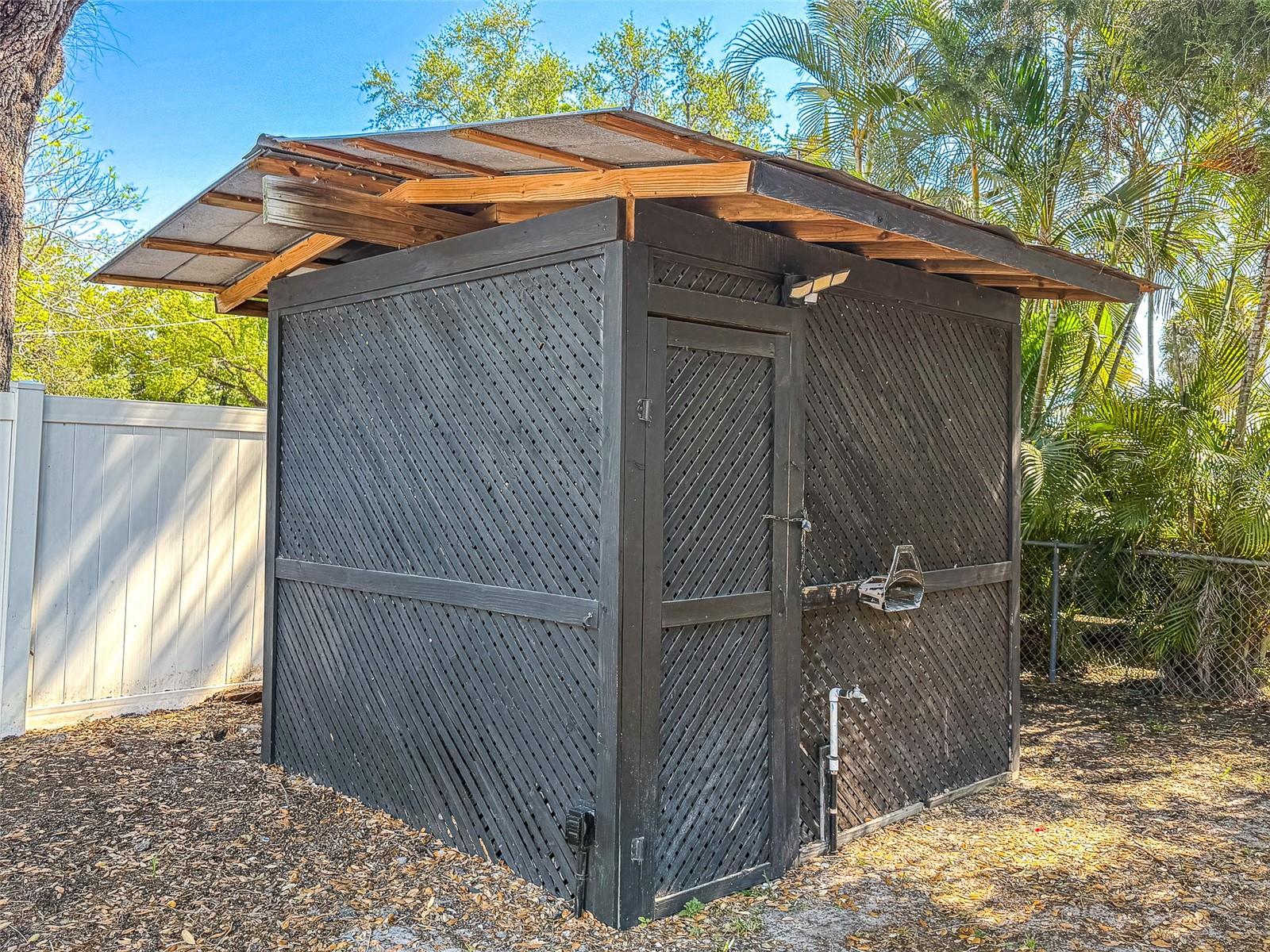 Image 15 of 26 For 5807 Barry Lane