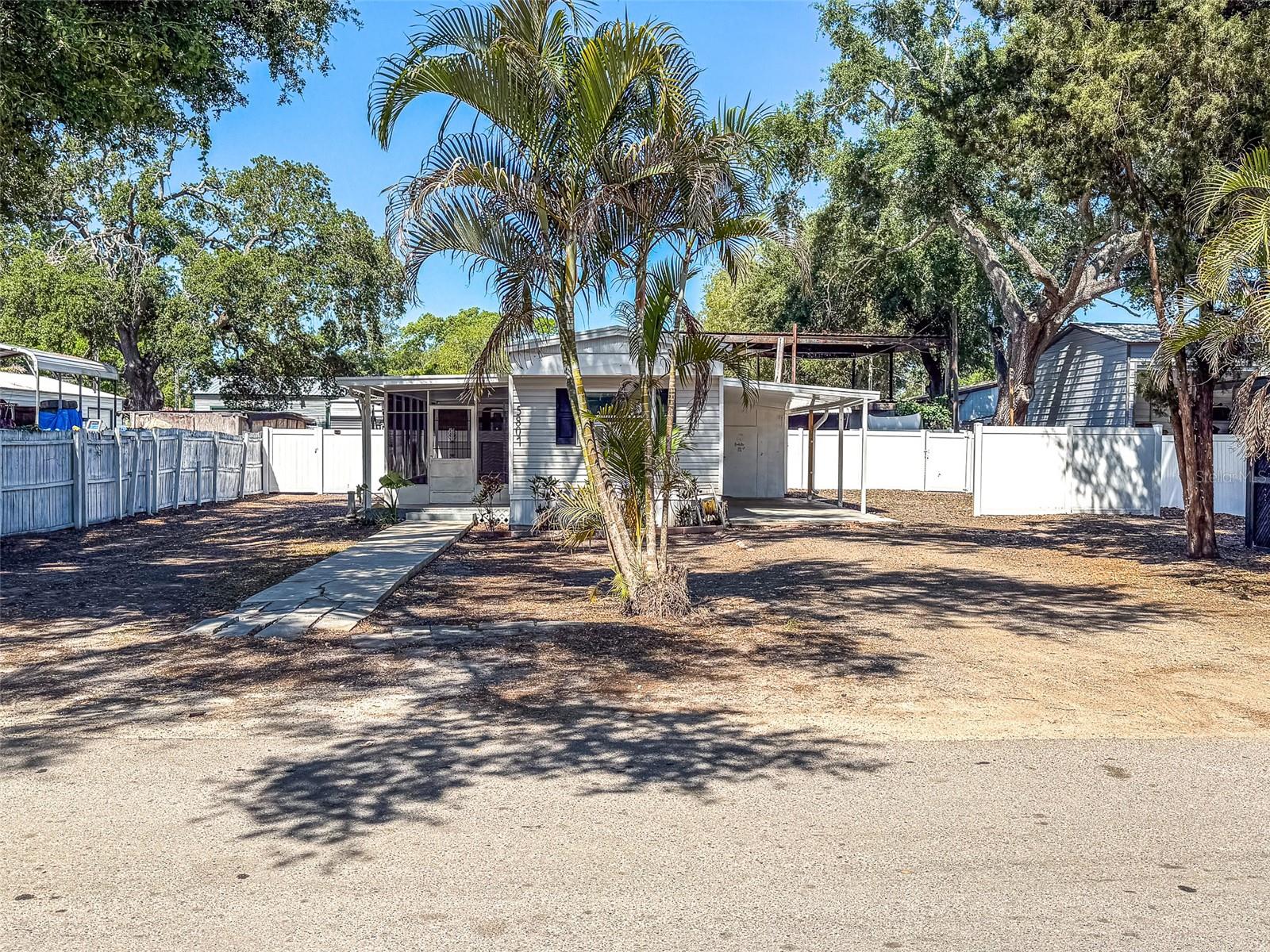 Image 3 of 26 For 5807 Barry Lane