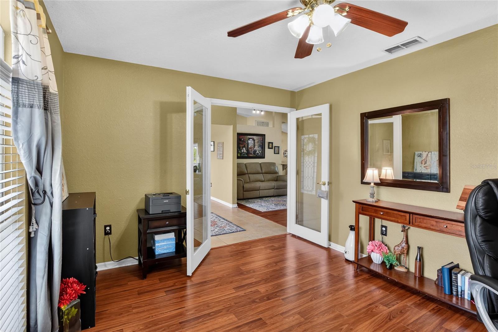 Image 18 of 56 For 3604 Welsch Way