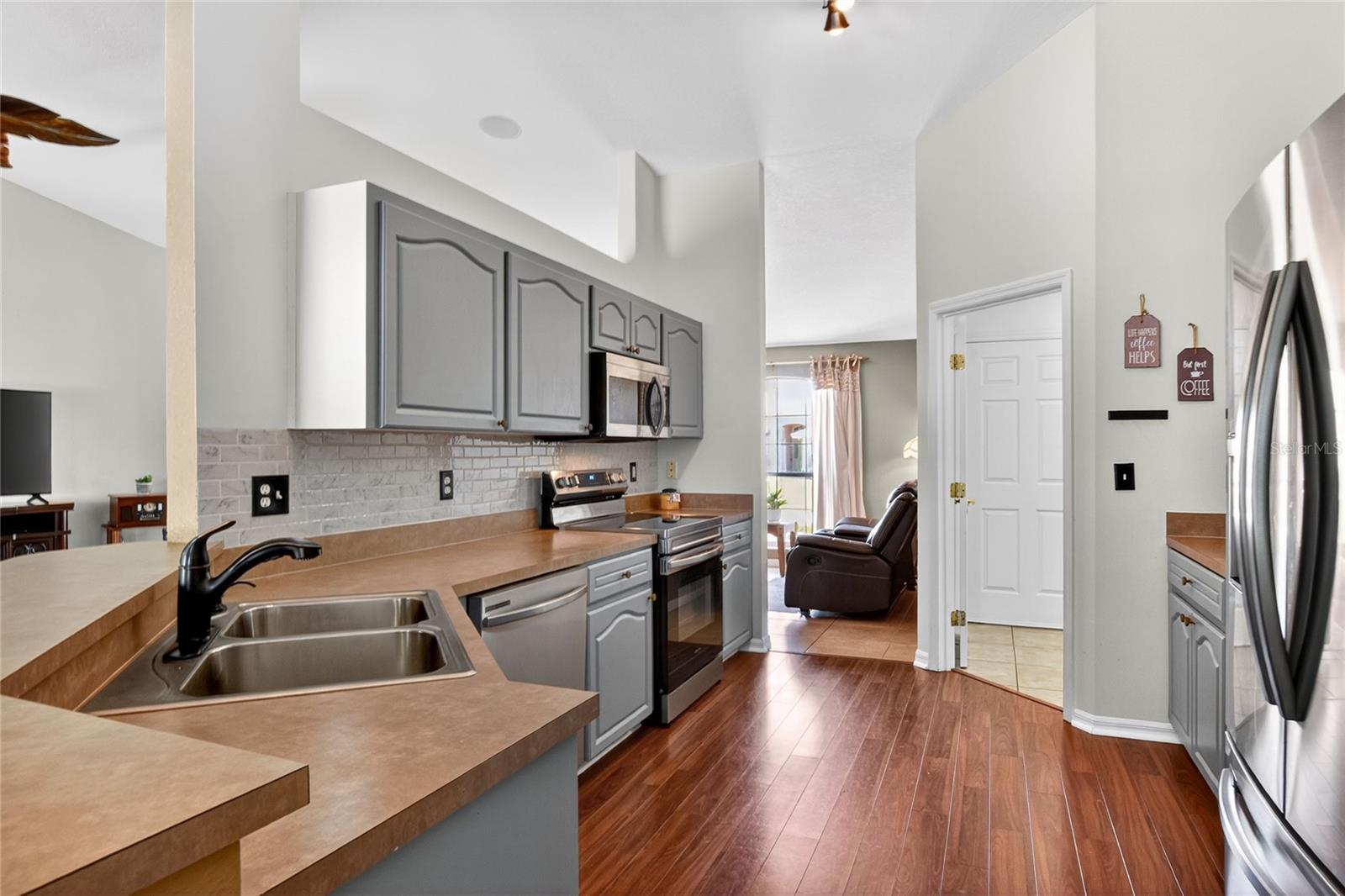 Image 6 of 56 For 3604 Welsch Way