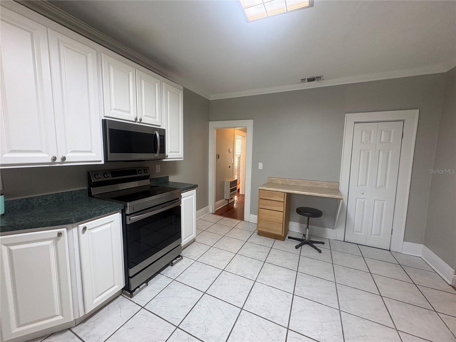 Image 9 of 21 For 1285 Lightsey Avenue