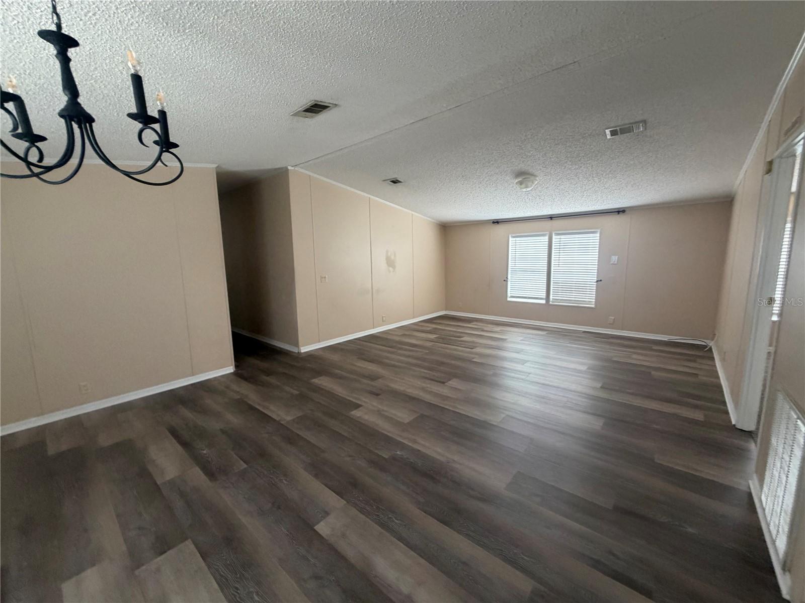 Image 10 of 24 For 12703 Lovers Lane