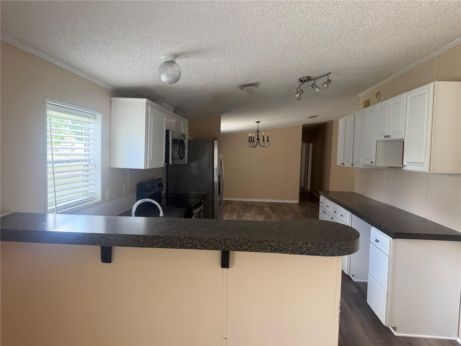 Image 7 of 24 For 12703 Lovers Lane