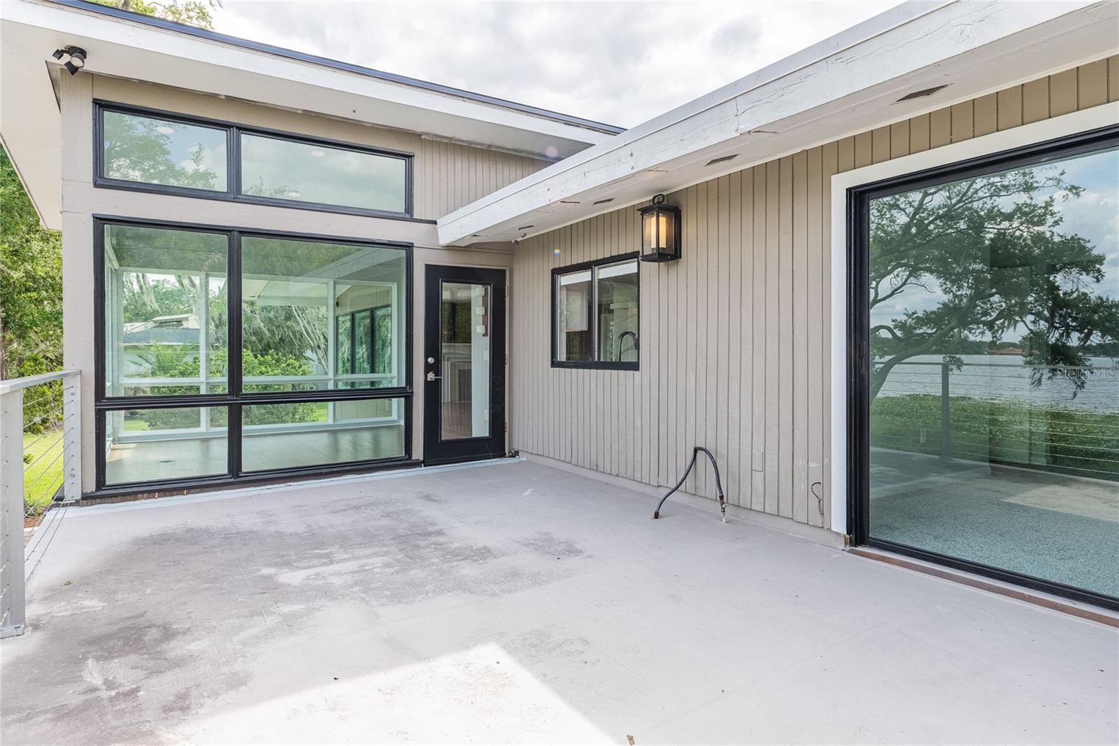 Image 30 of 80 For 7 Lake Hollingsworth Drive