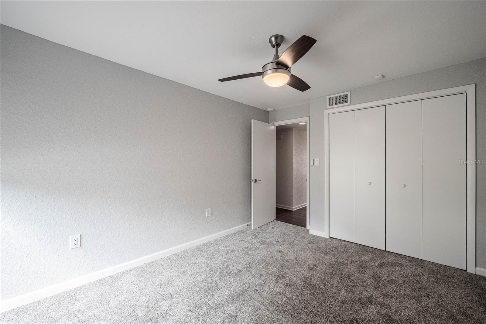 Image 33 of 80 For 7 Lake Hollingsworth Drive