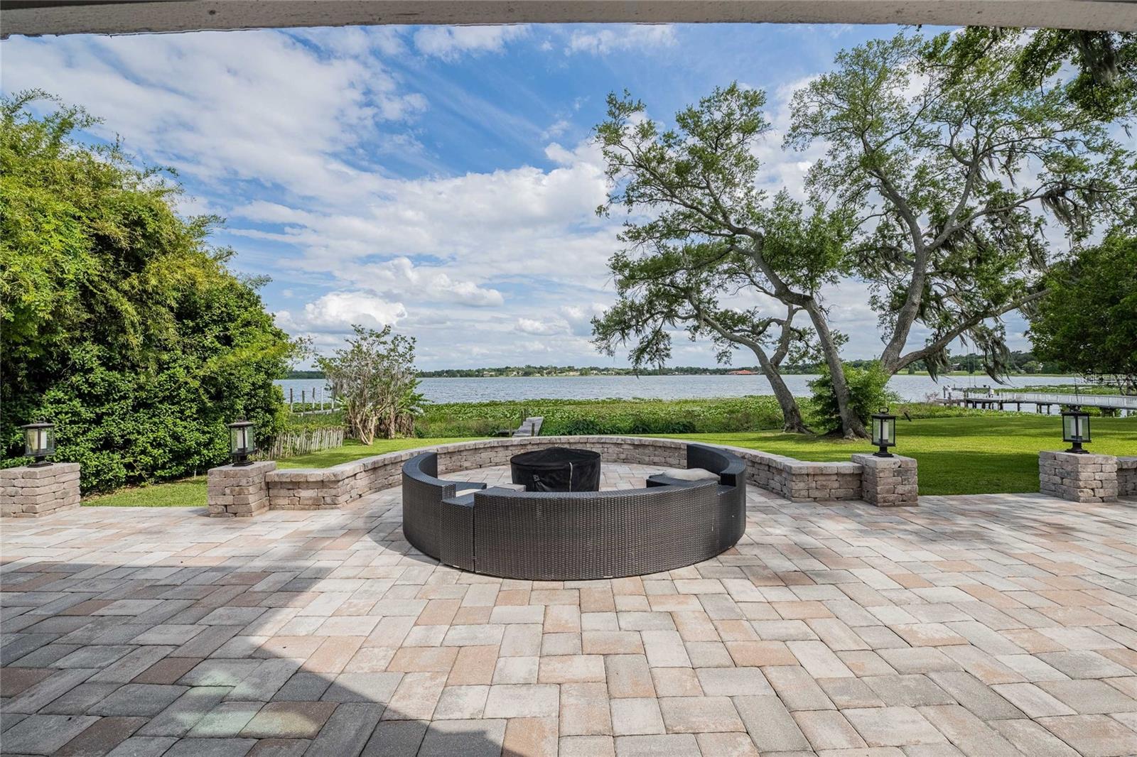 Image 60 of 80 For 7 Lake Hollingsworth Drive
