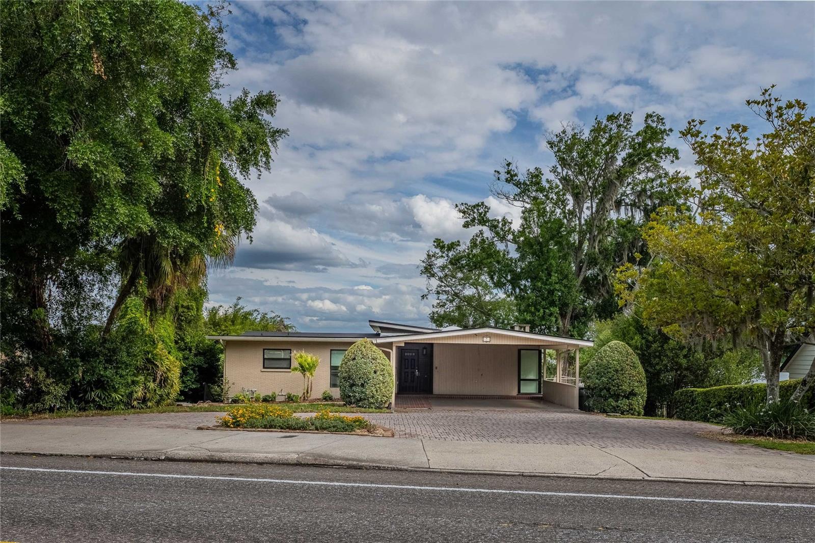 Image 76 of 80 For 7 Lake Hollingsworth Drive
