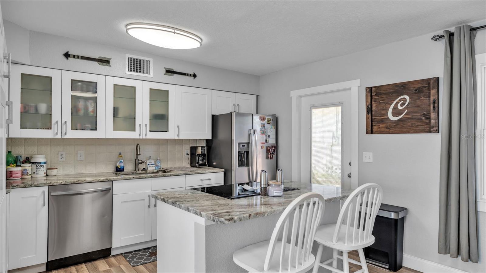 Image 5 of 39 For 728 Belmar Street