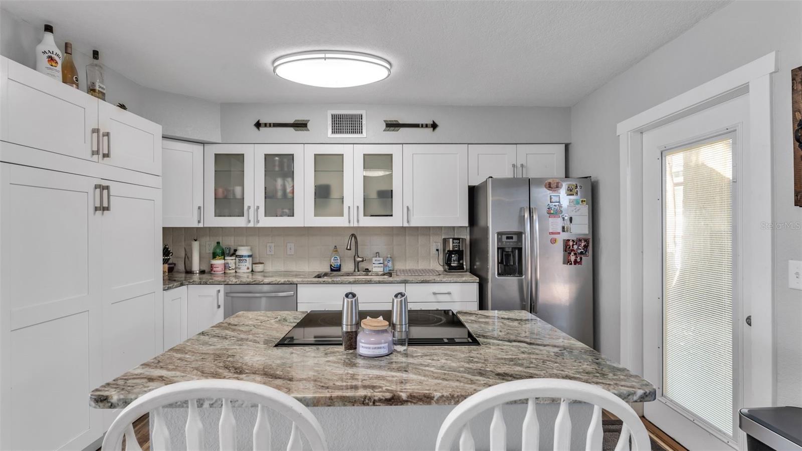 Image 6 of 39 For 728 Belmar Street