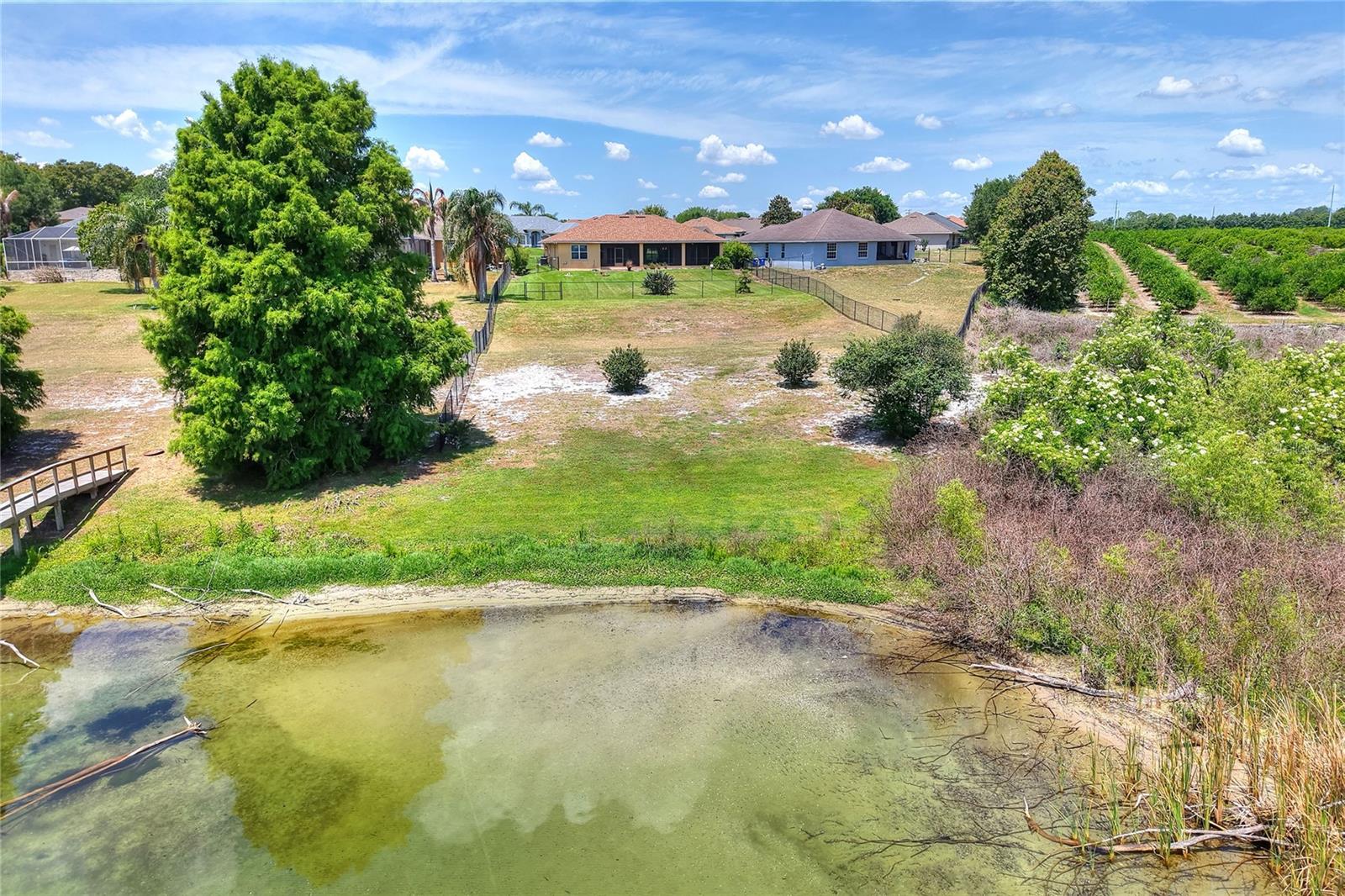Listing photo id 36 for 761 Country Walk Cove