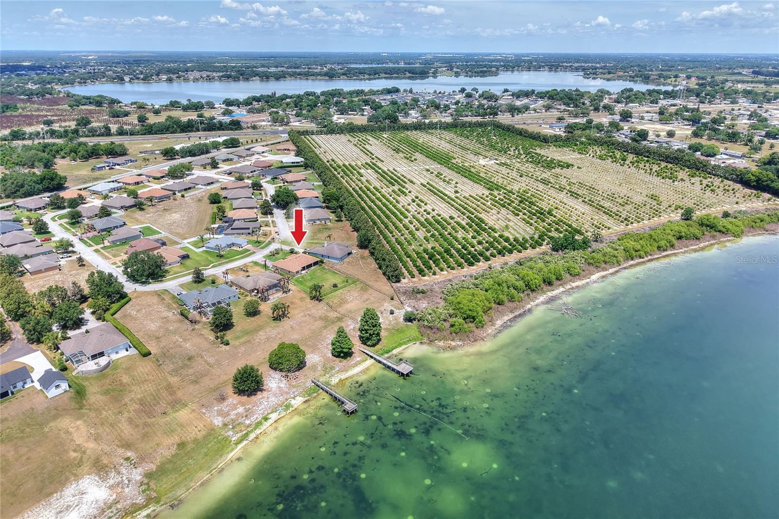 Listing photo id 49 for 761 Country Walk Cove
