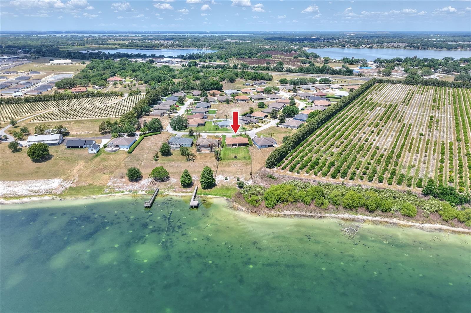 Listing photo id 50 for 761 Country Walk Cove