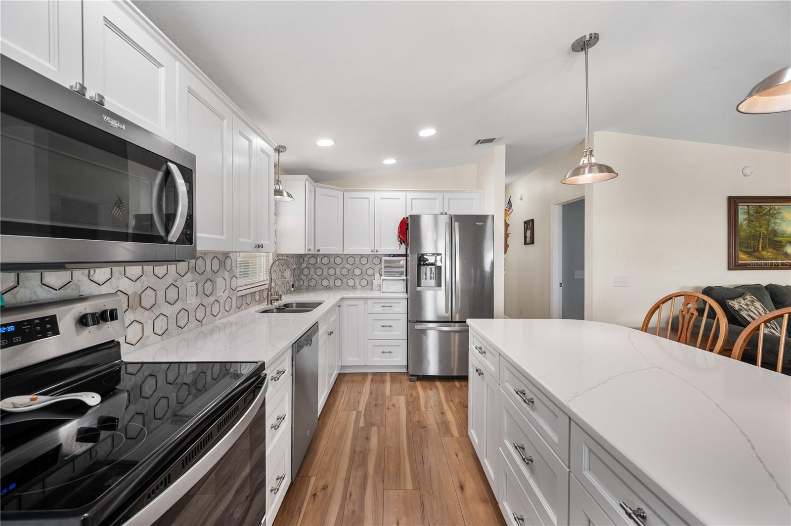 Image 3 of 22 For 1502 Longbow Drive