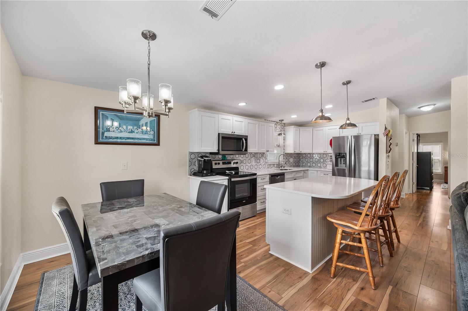 Image 4 of 22 For 1502 Longbow Drive