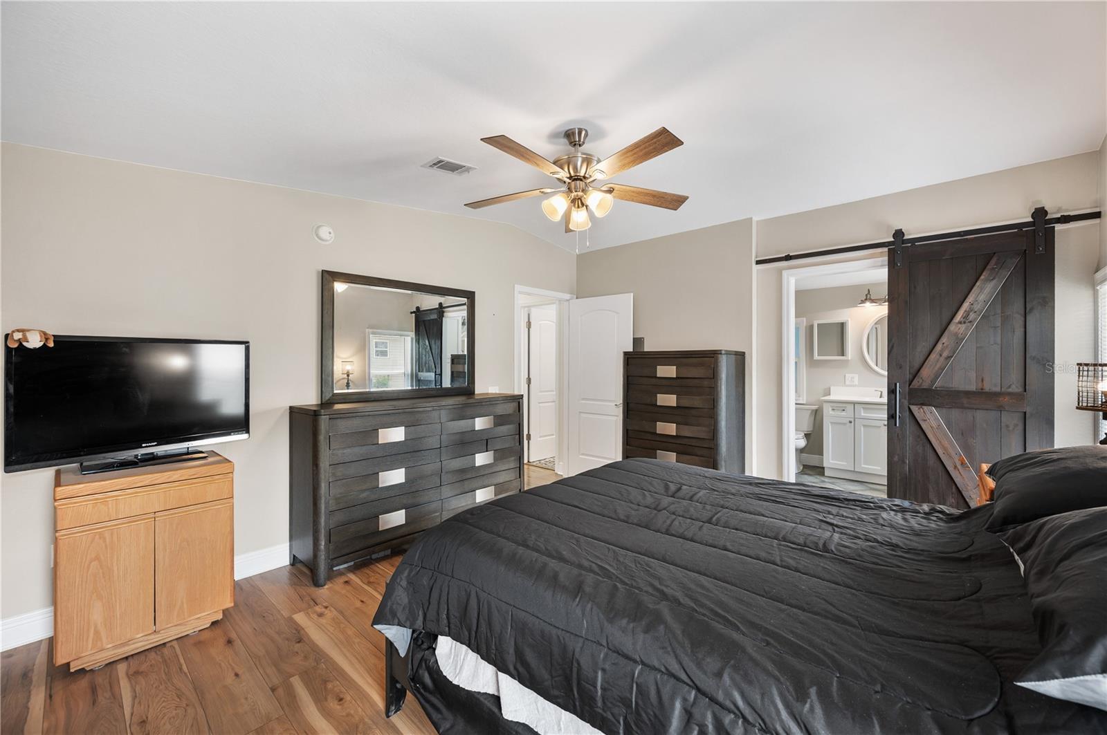 Image 9 of 22 For 1502 Longbow Drive