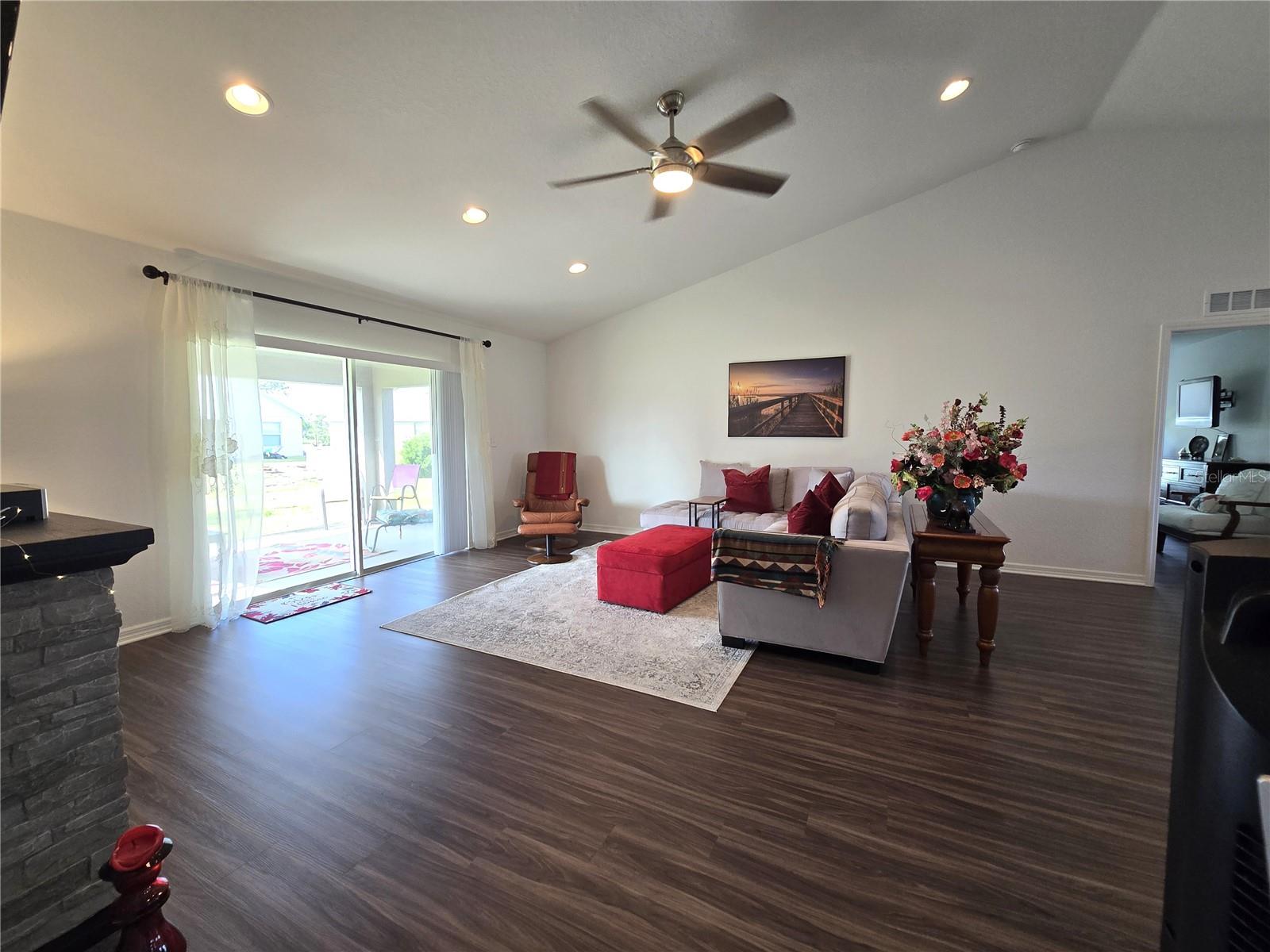 Image 6 of 37 For 4823 San Ignacio Drive